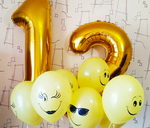 композиция из шаров на день рождения с фольгированной цифрой и шариками улыбками-смайликами